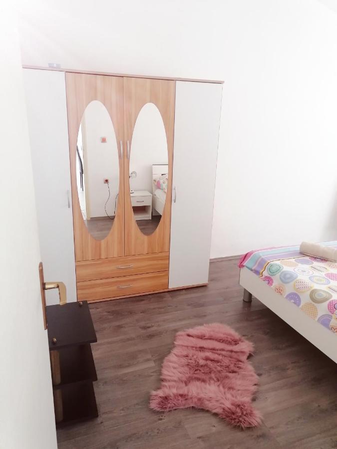 Apartman Vil Apartment Sveti Vid-Miholjice Exterior photo